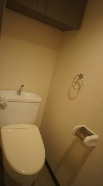 藤和ハイタウン上野のトイレ|コンパクトで使いやすいトイレです
