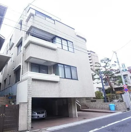 松涛ファイブのバルコニー