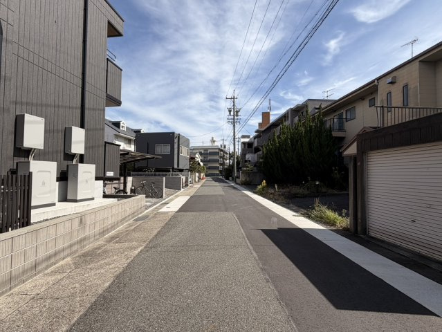 名東区上菅二丁目一棟アパートの外観|前面道路