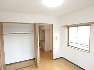 【洋室】 | フォレスト向河原