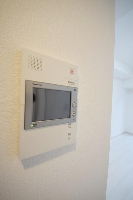 リヴシティ日暮里のセキュリティ|モニター付きインターホン