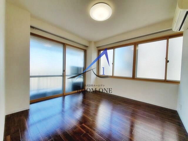 ＴＫビルの居間・リビング|洋室のお部屋です。