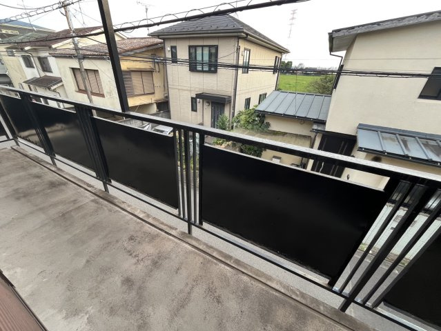 府中市西原町３丁目の一戸建てのバルコニー