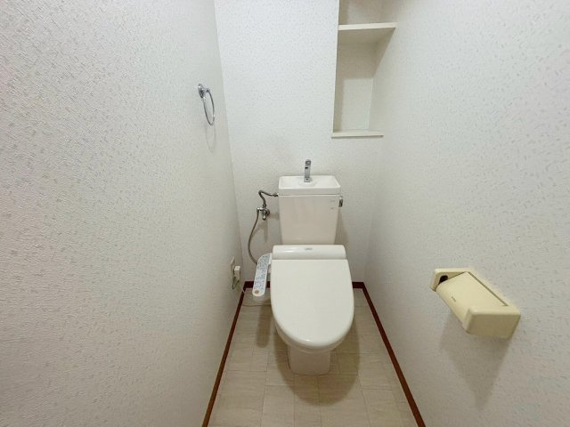 新大阪ファミール西館のトイレ