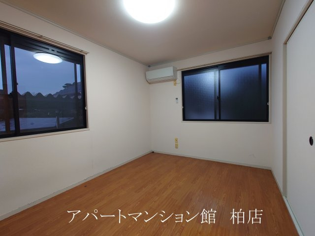 サングレース吉野の寝室