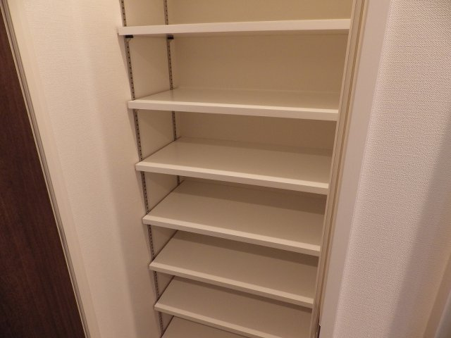 エルスタンザ文京千駄木の収納