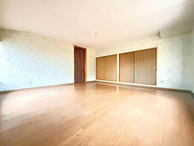 坂東市生子中古戸建の洋室