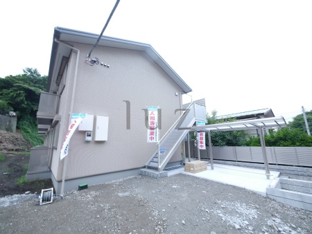 横浜市港北区菊名３丁目のアパートの外観