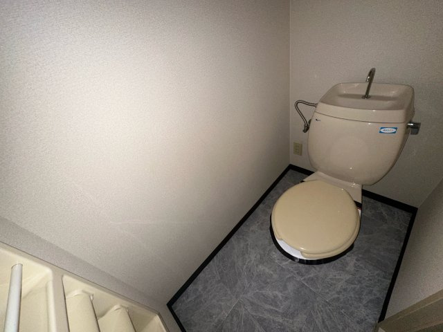 フレグランス汐見台のトイレ