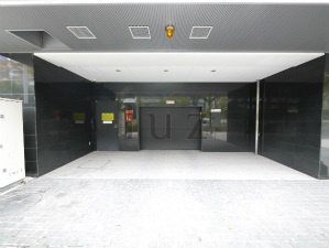 スパシエエル新横浜のエントランス