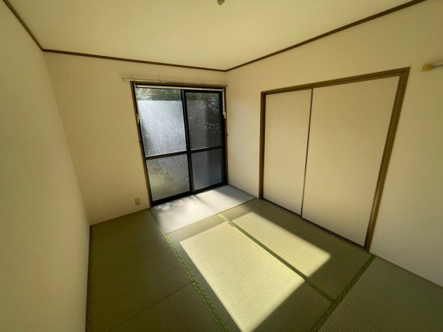 ハイカムール門松A棟のその他