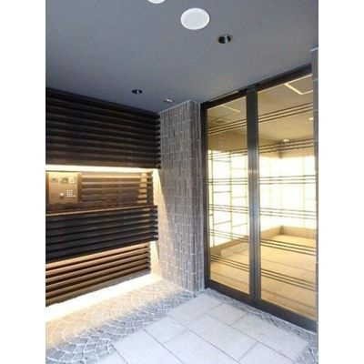 弊社は都内全域の家具家電付き物件をご紹介可能です。