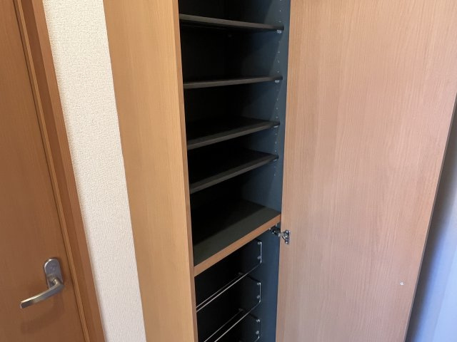 アルデイアの玄関