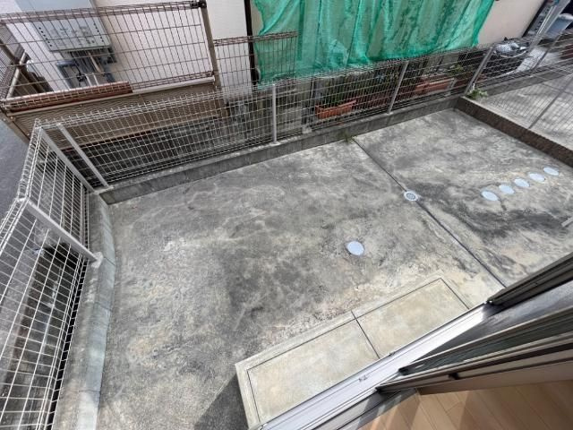 ユートピア博多のバルコニー