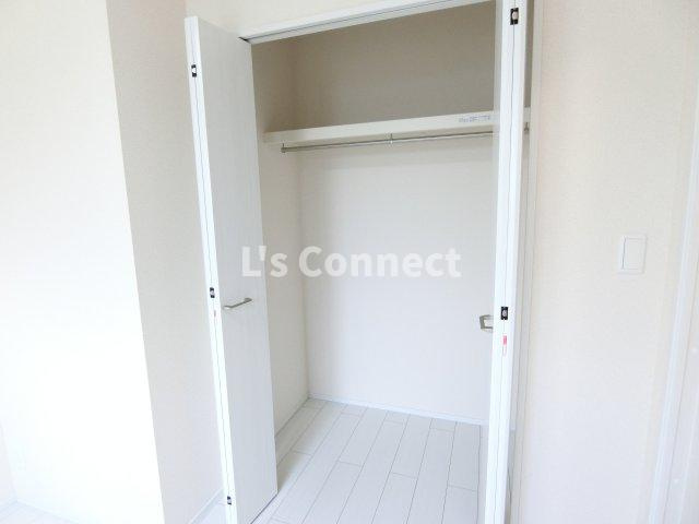 【設備】 | ジムカーナ | 全部屋に収納付き。