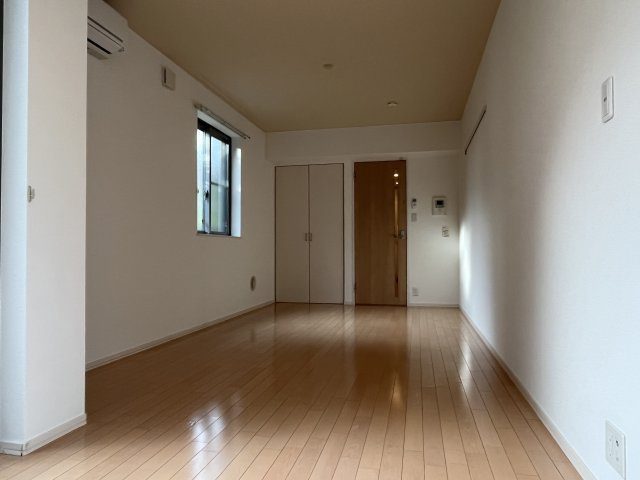 サンブライト若宮の寝室