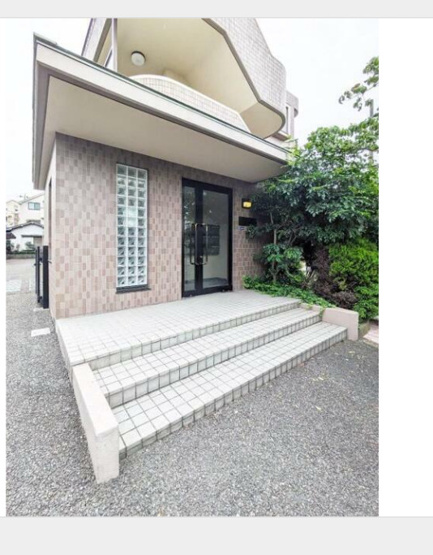 【エントランス】 | リヴェール石川台 | 毎日通るエントランスはこのようになっています