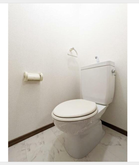 【トイレ】 | リヴェール石川台 | 落ち着いた色調のトイレです