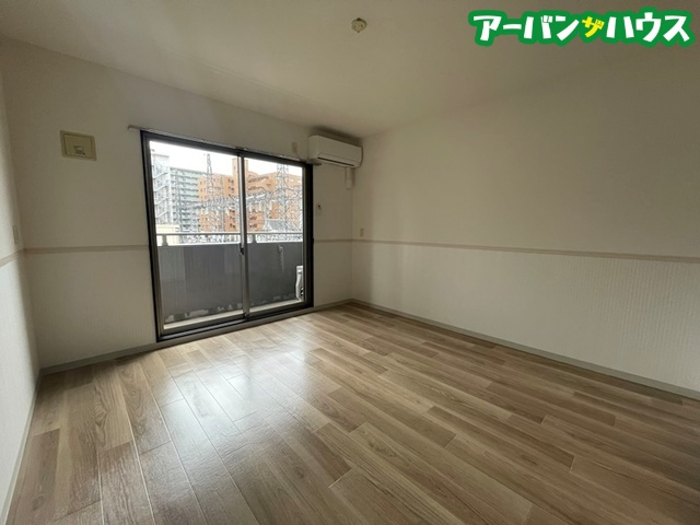 Ｍ’ｓ　ＲＯＳＡの内装