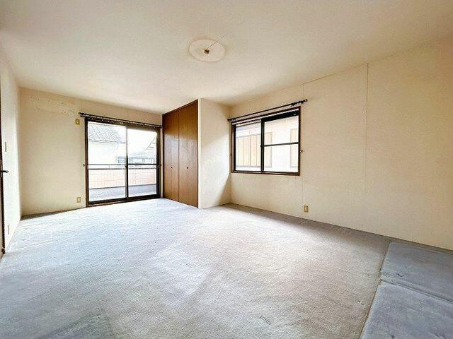中古戸建て・仲介手数料半額）津島市鹿伏兎町上春日台２－４の洋室|２Ｆ西側洋室　別角度