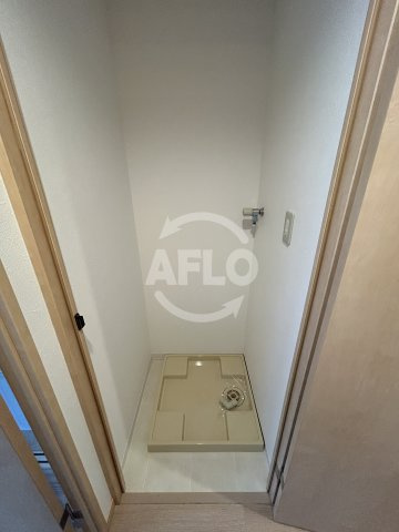 フォレステージュ江坂公園の洗面所|フォレステージュ江坂公園　浴室乾燥機