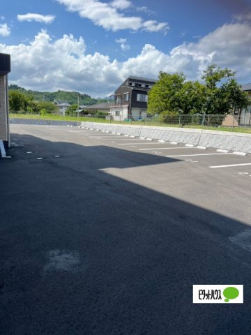 【駐車場】 | レモンテラスHASAMAⅡ