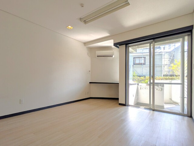 お部屋です♪※クリーニング前のお写真です※