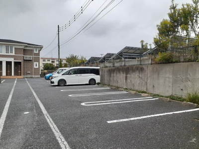 【駐車場】 | ベル・コリーヌＡ