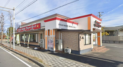 ブロンコビリー刈谷運動公園前店 徒歩7分。 490m