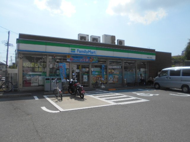 ヴァン・ヴェールの周辺|ファミリーマート小松原店様まで400m