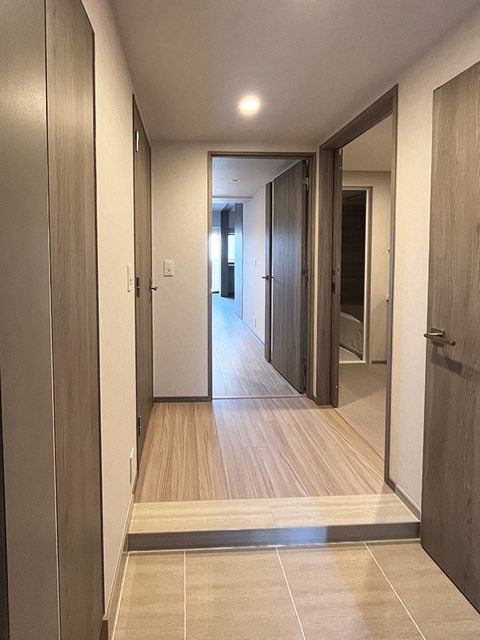 ラティエラ武蔵小杉の玄関|※写真は同タイプ住戸です。