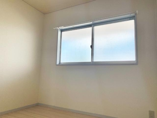 アーバンハイム滝の水の内装|室内
