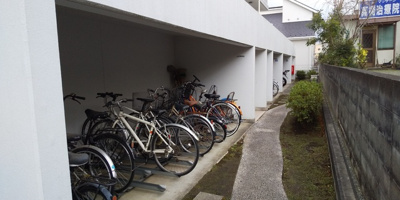 駐輪場（有料バイク置場別途有）
