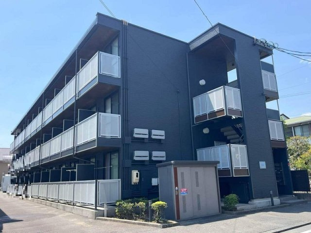 レオパレス駿河の外観