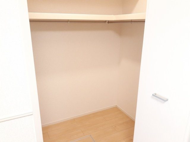 カーサ　イン　ピエトラ　ロッサの収納