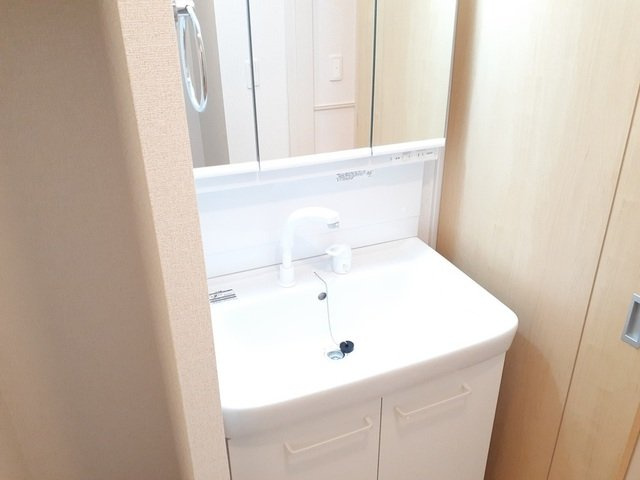 カーサ　イン　ピエトラ　ロッサの洗面所
