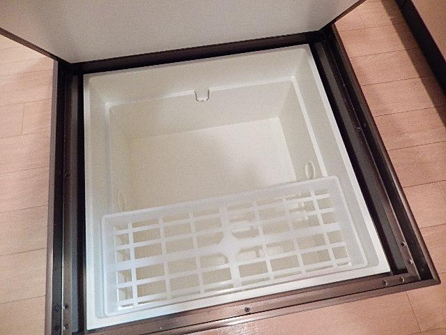ヴィーナスコート天神の収納|床下収納