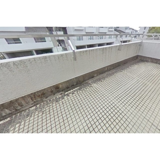 岐阜市市橋１丁目の一戸建てのバルコニー|2階バルコニー