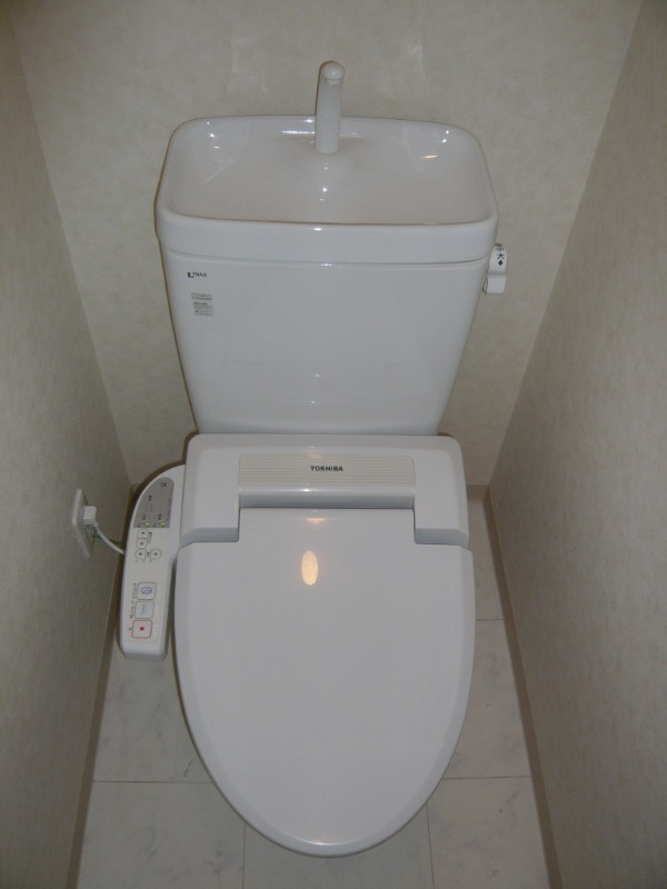 バージュアル新御徒町のトイレ