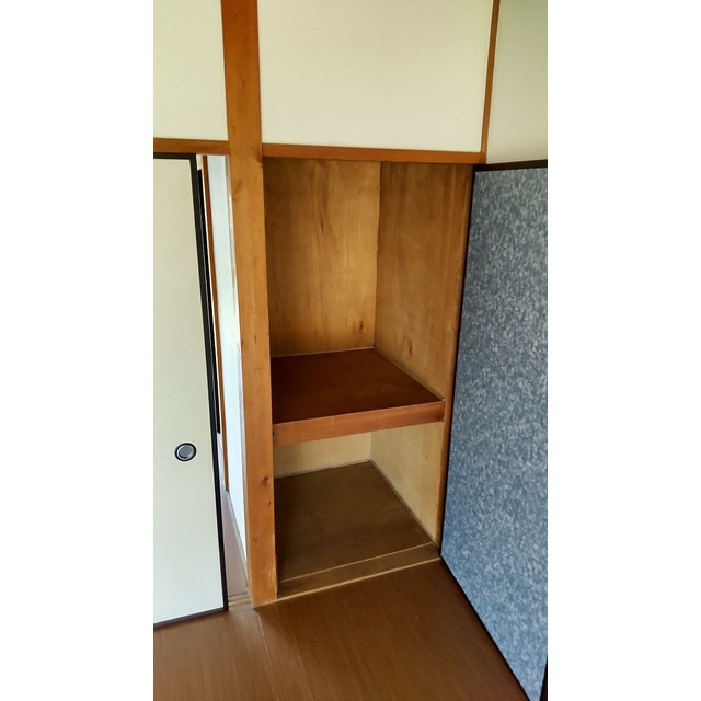 粟野東5丁目Ｍ貸家の収納