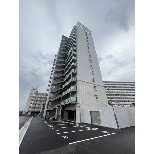 スプランディッド大阪EASTの外観