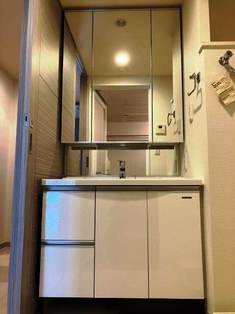 ウイズなんばの洗面所