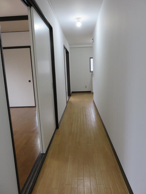 マンションフェニックスの玄関