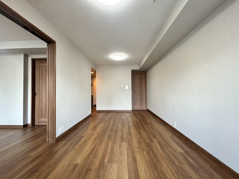 グランドメゾン新梅田タワー　ＴＨＥ　ＣＬＵＢ　ＲＥＳＩＤＥＮＣＥの居間・リビング