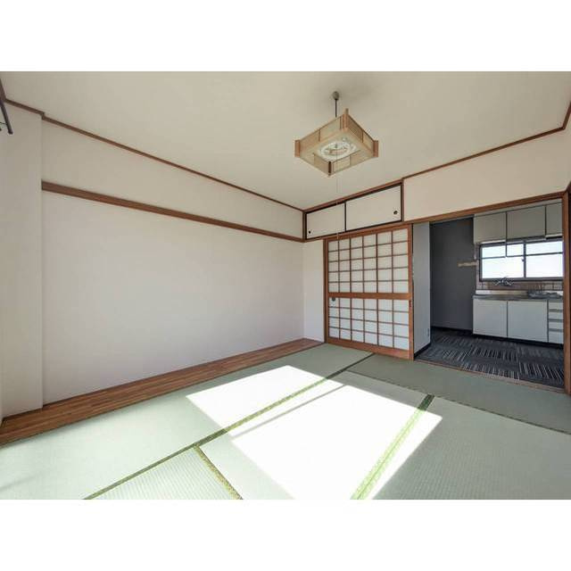 駿東郡長泉町南一色のアパートの収納