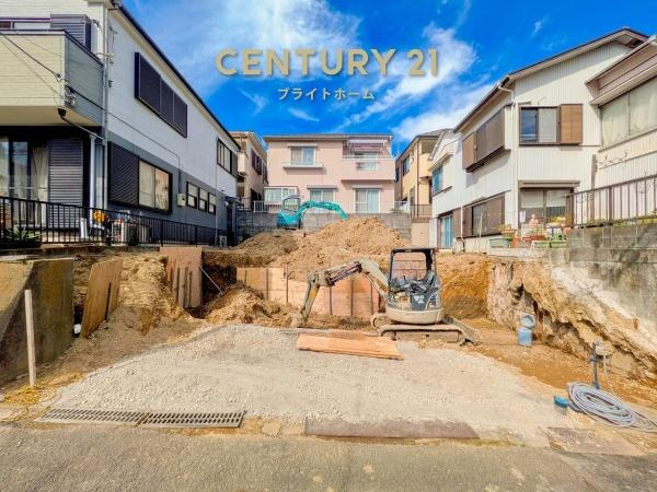 横浜市南区六ツ川２丁目の新築一戸建の外観|いつでもご案内可能です！
お車でご自宅まで送迎承ります。