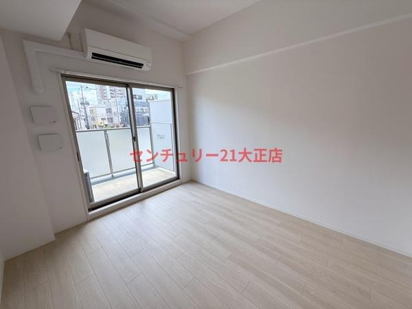 エスリード大阪エヴォルツの洋室