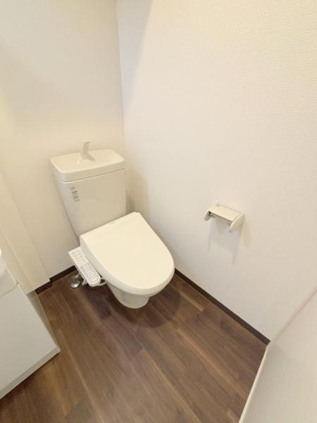 インザライフ大正RESIDENCEのトイレ|★トイレ兼オシャレな脱衣所★