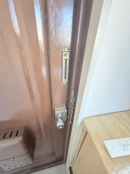 サントピア泉尾の玄関