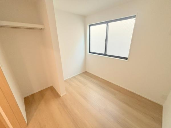 泉尾５丁目住宅の洋室